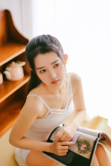 言教授 轻轻撞