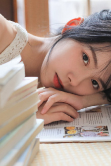 挺进毛还没长稚嫩的小花苞